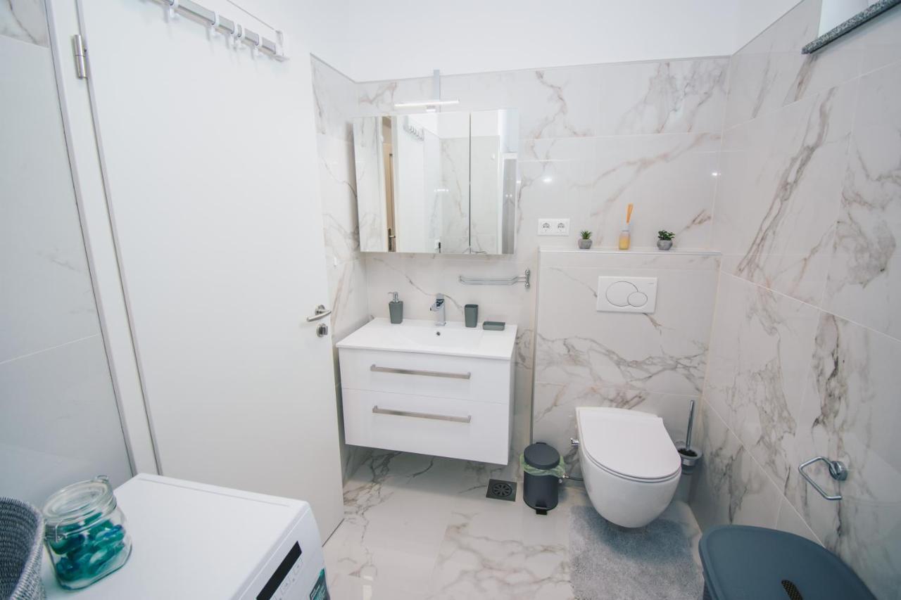 L Apartment Μαριμπόρ Εξωτερικό φωτογραφία